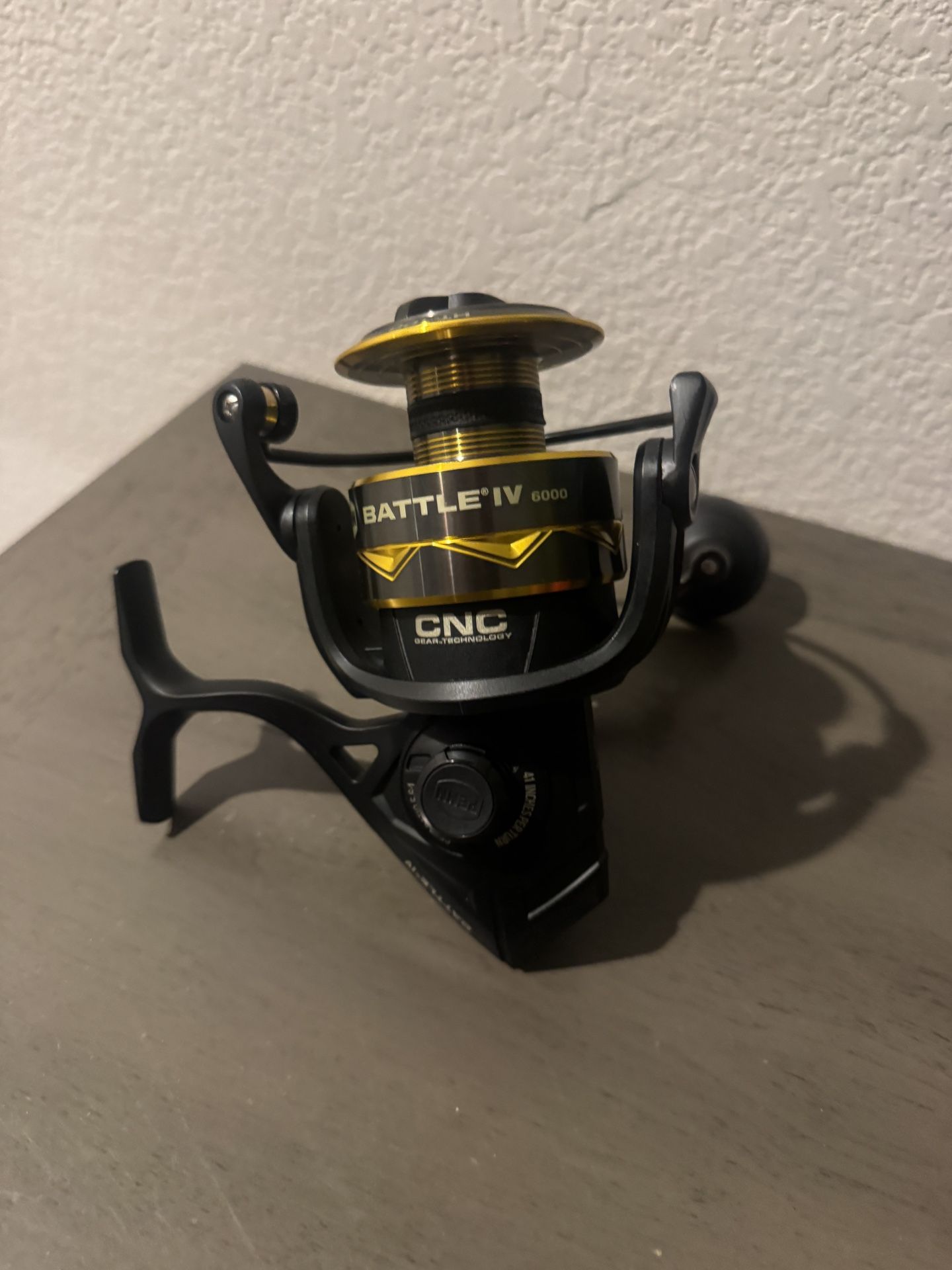 Brand New. Penn Battle 4 6000 Spinning Fishing Reel.