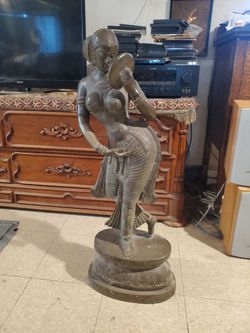 Hindu Bronz statuette