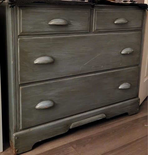 Wood Dresser