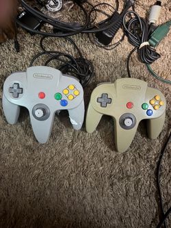 Nintendo 64 Controllers – Lot of 2