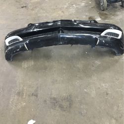 Front Bumper 2009 Mercedes Benz R350 