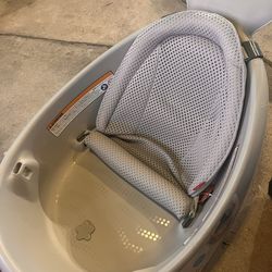 Skip Hop 3-Stage Baby Bathtub