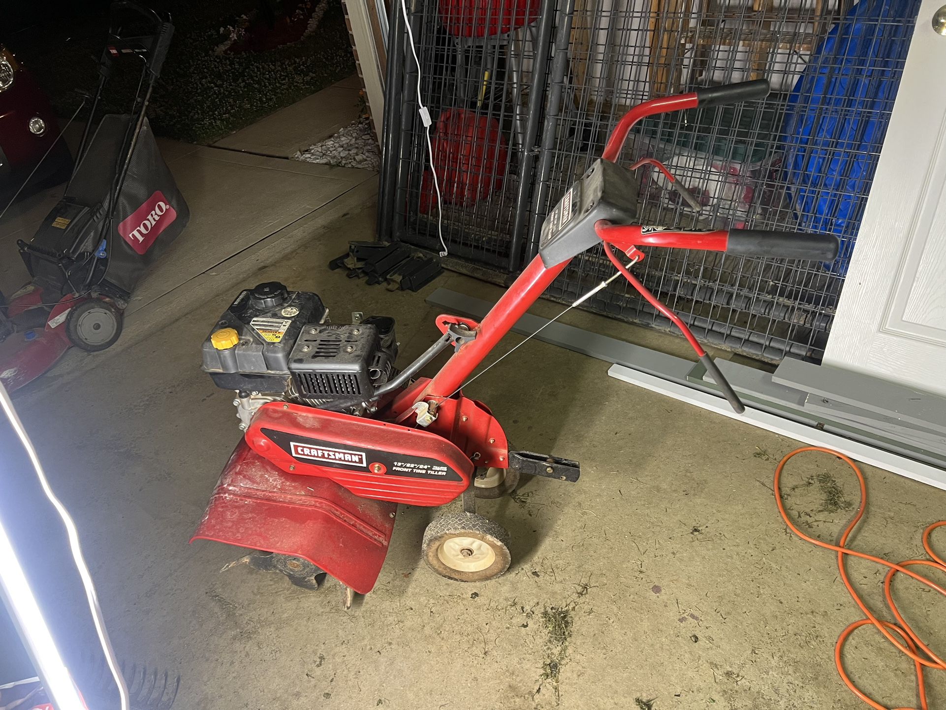 Craftsman 18/22/24 Front Tine Tiller 208cc