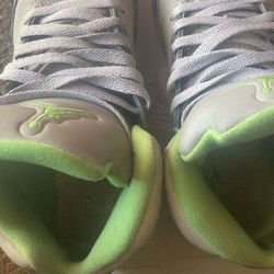 Jordan 5s green beans