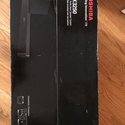 Toshiba ABX 3250 sound bar speaker for TV or entertainment – Bluetooth – brand new in box!