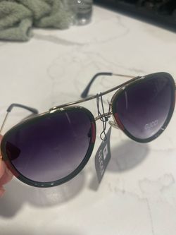 New sunglasses asking $100!!obo