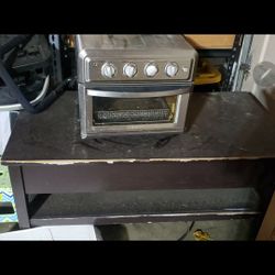 Coffee table and Cuisinart air fryer