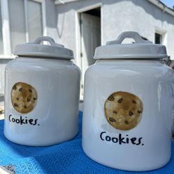 Rae Dunn Cookie Jar 