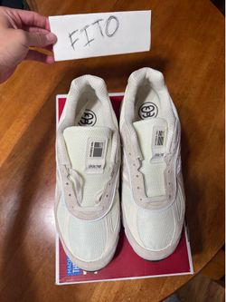 Stussy New Balance 990v4 size 10