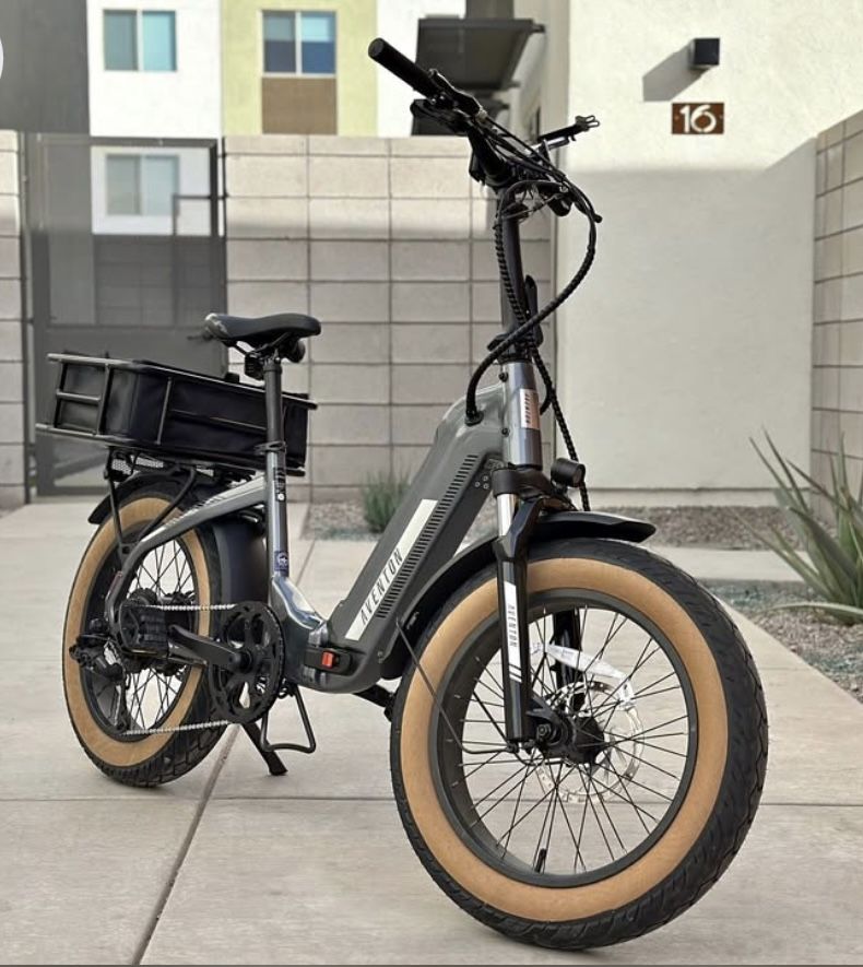 Aventon Sinch E-bike