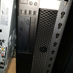 Dell Precicion 7810 Desktop Server Computer