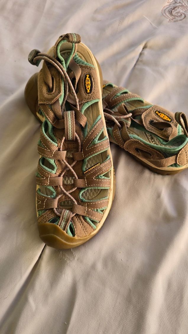 Women's Keen Water Shoes