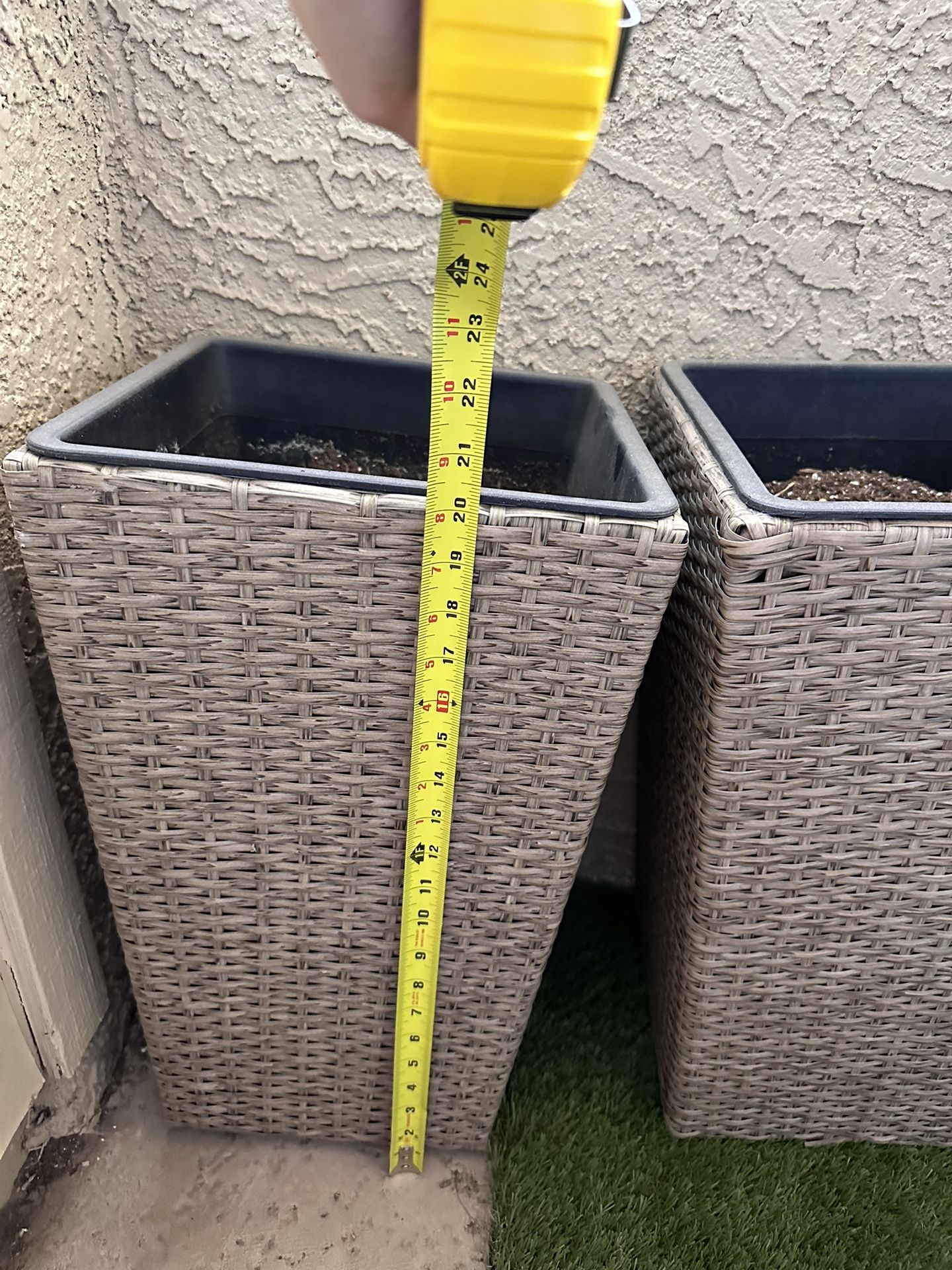 Home Goods Garden Pots (available) for Sale in Scottsdale, AZ OfferUp