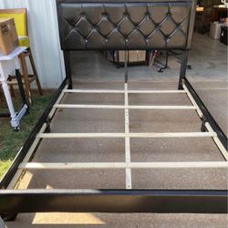 Queen Size Faux Leather Padded Bed Frame In Black