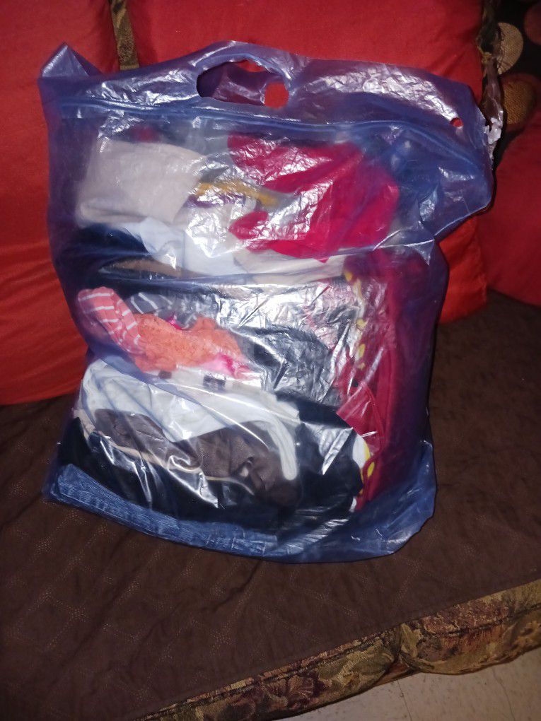 Bag Full Of LADIES CLOTHING New And Semi New MED, LARGE FOR $50