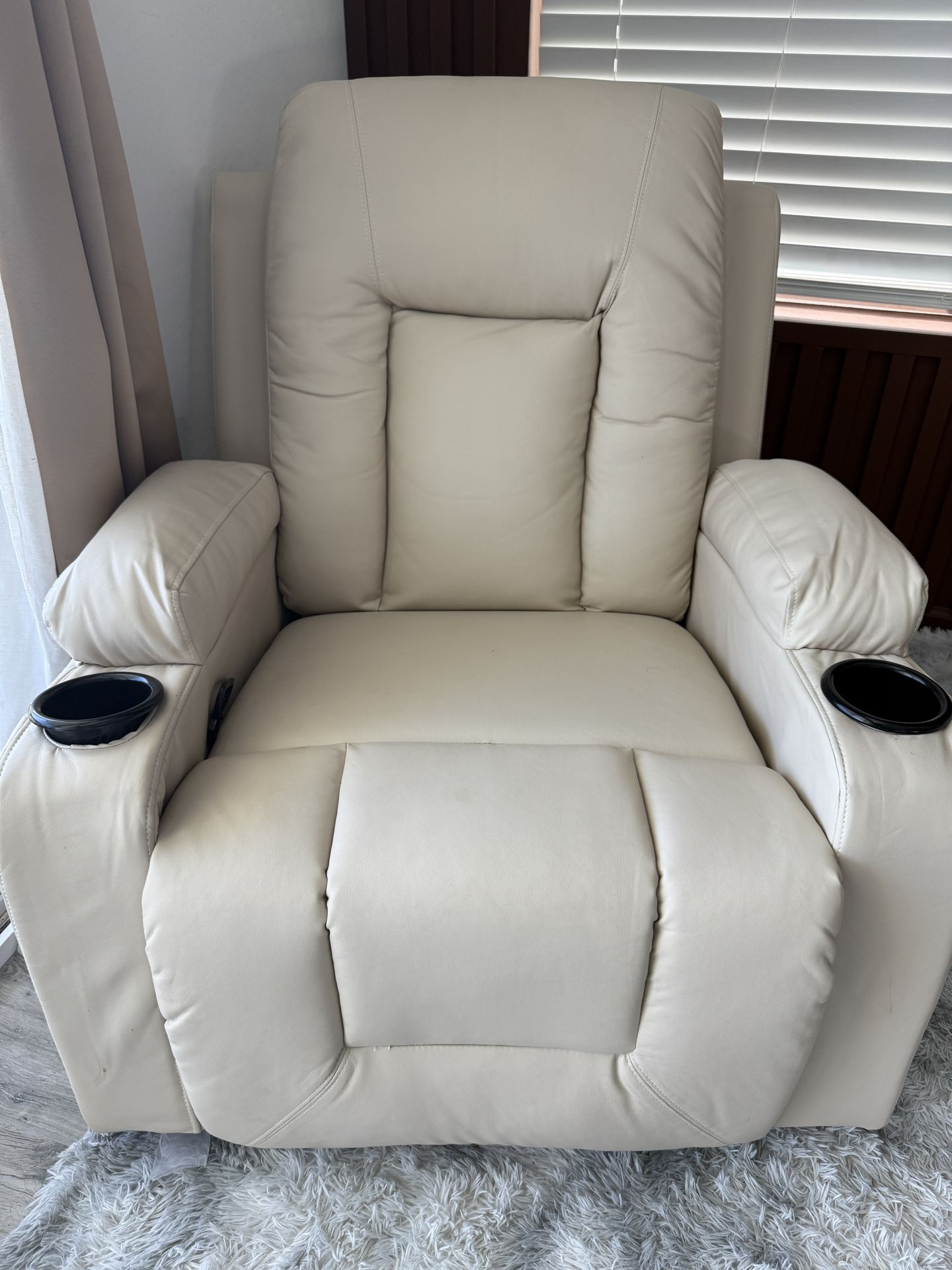 COMHOMA PU Massage Recliner with Swivel, Heat & Cup Holders H7134