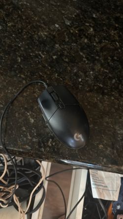 G203 gaming mouse