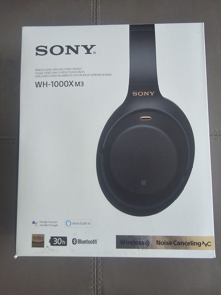 Sony WH1000XM3 Noise Cancelling Headphones (Black)