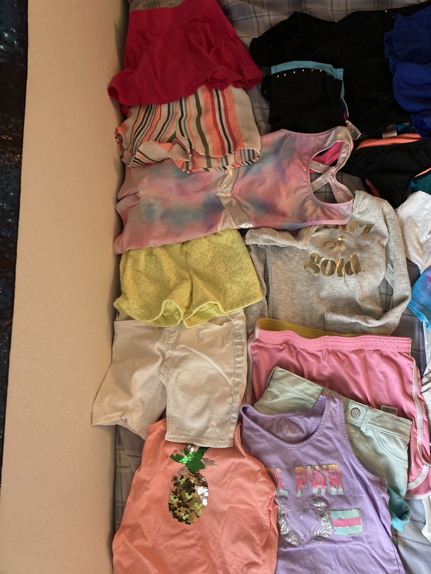 Girls Clothes
