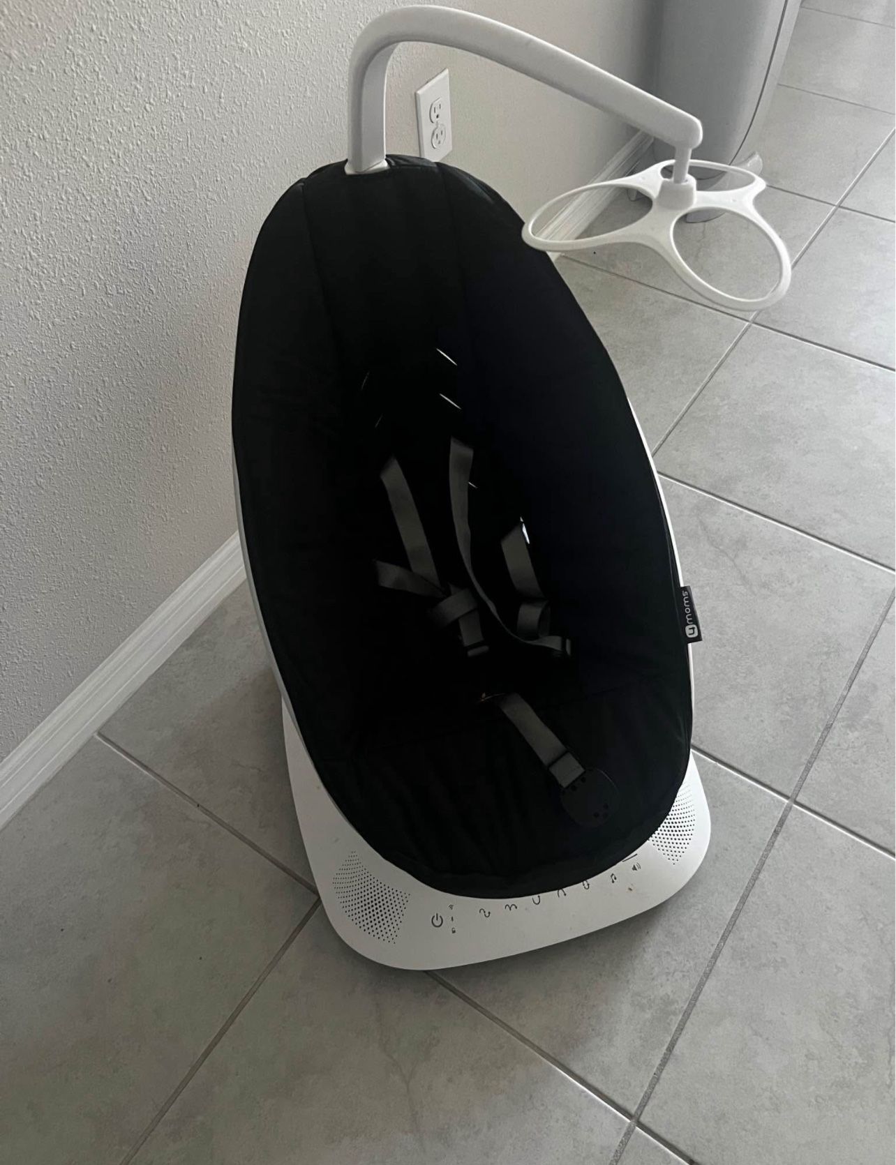 4 moms Mamaroo