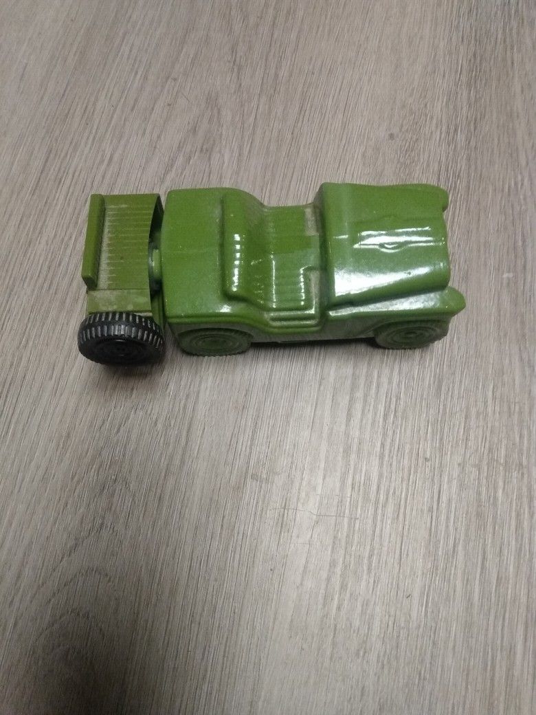 Vintage Army Jeep Avon Aftershave Bottle