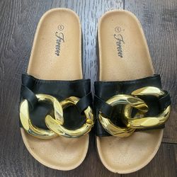 Women’s black and gold sandals size 5 forever