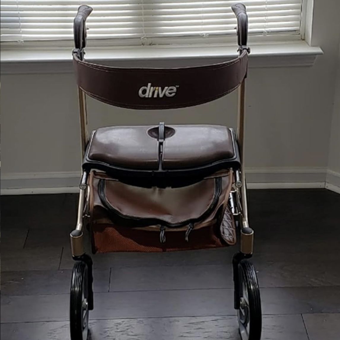 Foldable Walker with Seat, Brown