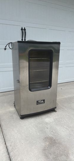 Masterbuilt 40-Inch Digital Electric Smoker