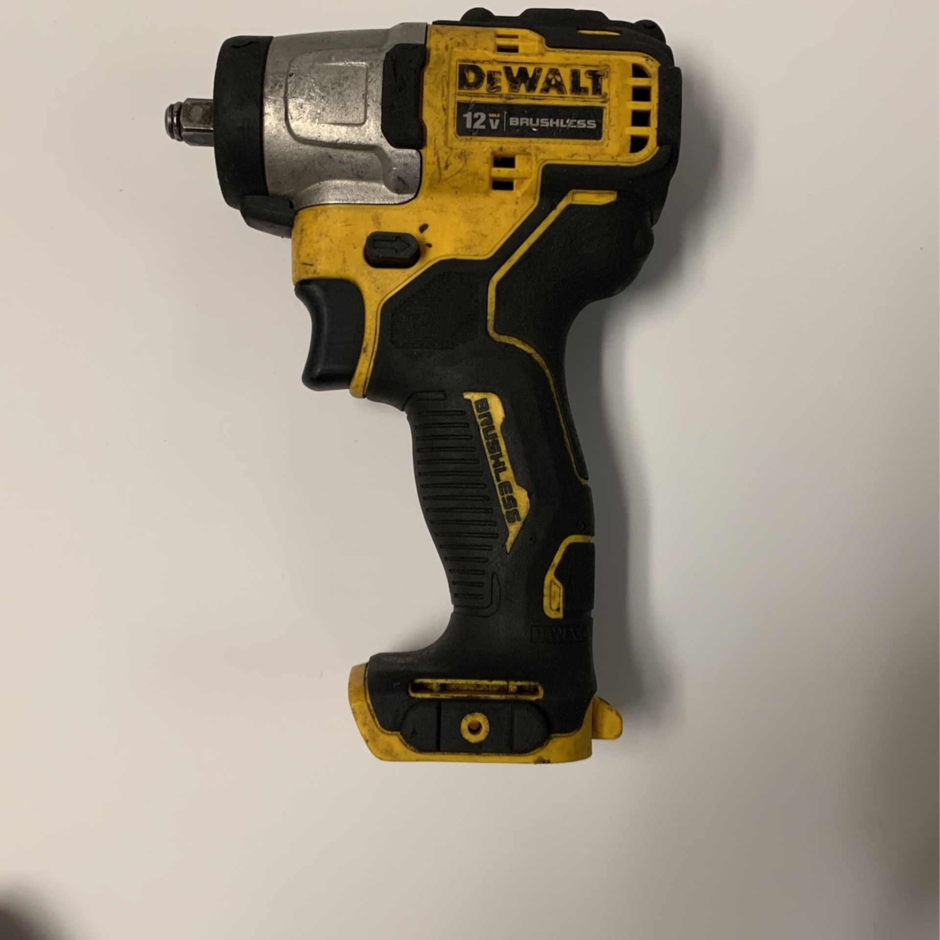 Dewalt 12v 3/8” Impact Wrench 132073/16