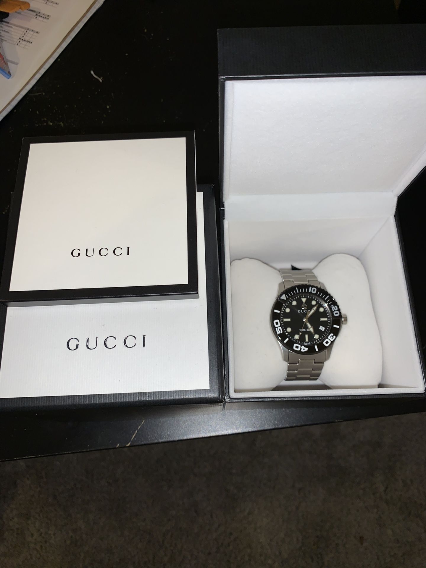 Men’s Gucci watch