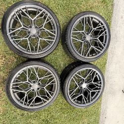 Mercedes Rims R20