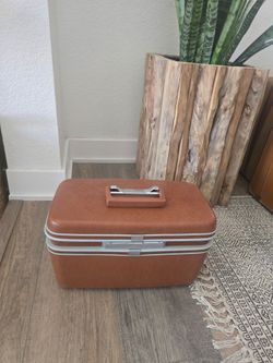 Vintage Samsonite Train Case Cosmetic Luggage
