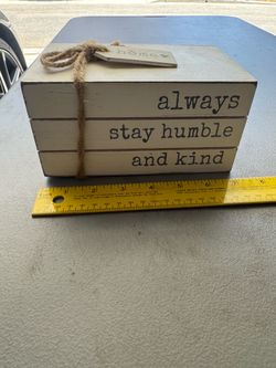 Sixtrees Home Decor