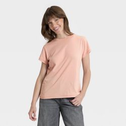 Women’s Short Sleeve Crewneck T-shirt- Universal Thread Pink M