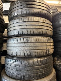 205/60/R16 marca MICHELÍN las 4 llantas usadas instaladas y balanceadas