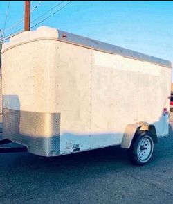 Nice traila firm 3,500. Ramp on the back