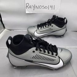 Nike Vapor Edge Pro 360 2 Football Cleats Grey Black White DA5456-002 Multiple sizes available. 8 / 11/ 12/14