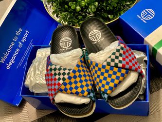 Tory Burch sandals / flip flops / flat