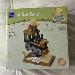 Le Petite Prince Starry Train Ride Building Block Set