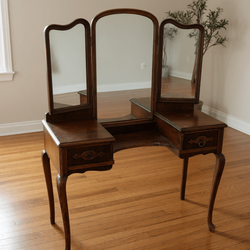 1920s Queen Anne Style Vanity – Good Condition, Walnut Finish - Parma Heights, OH