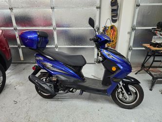 Super 200 Scooter