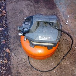 Ridgid Air Compressor Two Hoses