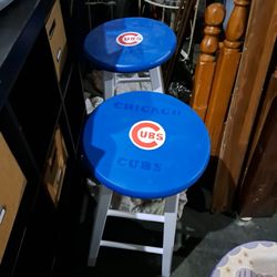 28 Inch Cubs Stools 