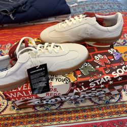 Converse x Liverpool FC Run Star Trainer - Size 9  - Tan Red Gum A12786C YNWA
