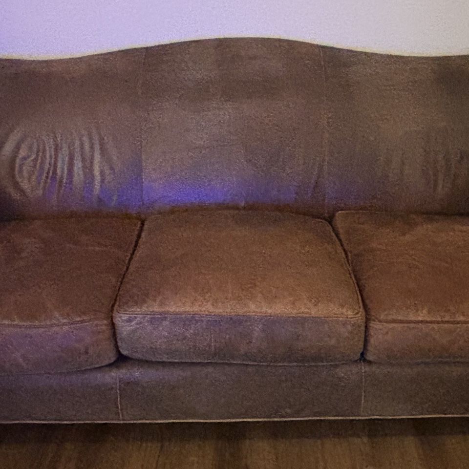 Leather Couch (Old Hickory Tanner) 