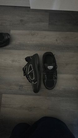 b30