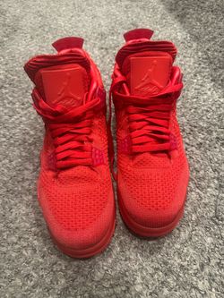 Red Jordan 4 fly knit 9.5 men’s