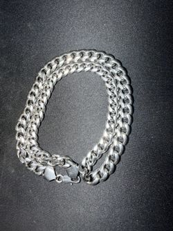 Beautiful Men’s Stainless Steel Chain