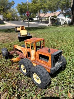 1970’s steel Tonka road grader