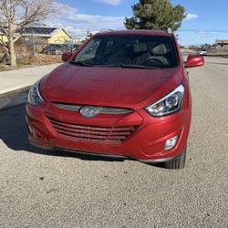 Hyundai Tucson 2015 For Parts 